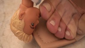 Little fan of giant feet SD MP4(480*360)HD