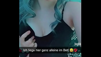 S&uuml_&szlig_es H&auml_schen ist allein zuhause und wieder auf snap online (real.Joyliii)