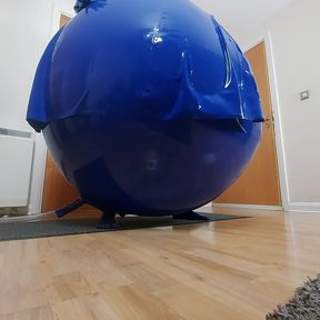 Fruity Domme blows up for you