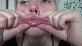 FACE STRETCHING AND BIG FISH LIPS 9 SIf