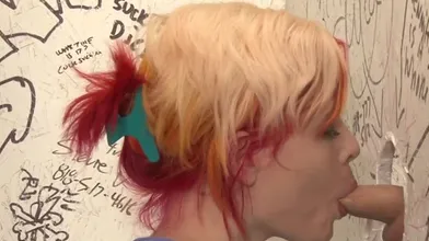 A Dyke Sucking His Girlfriend Before Sex In An Erotic Relationship