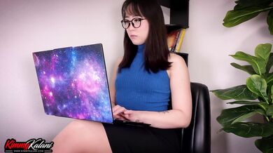 Korean boss facesits thick Asian ass in ASMR ass worship session