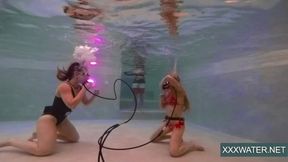 Babe video with awesome Minnie Manga and Minnie from Underwater Show