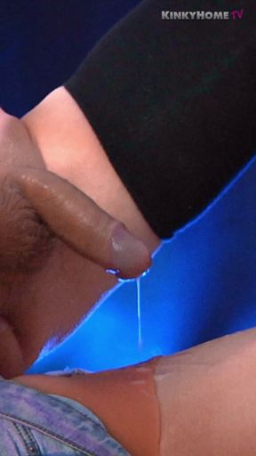 New hot video with three cumshots and pegged!