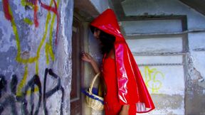 Red hood girl gets rough screwing