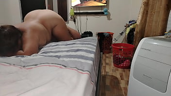 I suck my neighbor&#039_s ass on all fours and she enjoys it while having her orgasms.