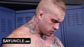 Muscle Worshipping And Twink Pounding During Photoshoot Full Movie - Davin Strong And Rob Quin