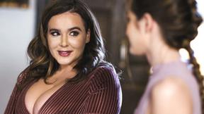 ”MOMMY'S GIRL I found my stepmum's secret lesbian audiobook! - Natasha Nice & Nadia Noja”