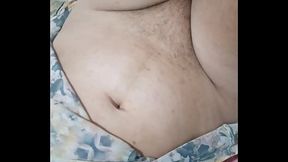 Novinha safada goza v&aacute_rias vezes