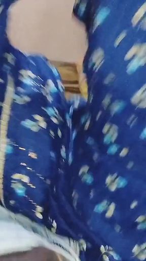 Sister-in-law's Mouth Watered, Sucked Vigorously.