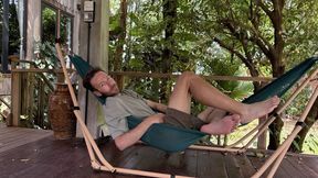 Relax in the hammock with my giant feet - Feet Vini foot size 15 (MP4-HD 1080P)