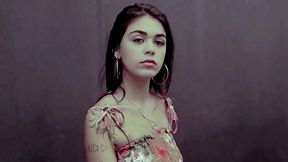 Smoking Sexy Girl 100's Model Kimberly Video 0045