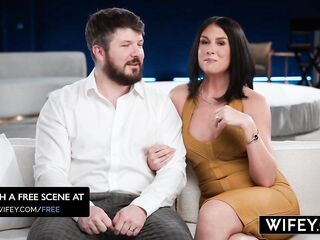 WIFEY Hubby Watches As His Lascivious Wife Sienna Rae Gets Double Permeated In Front Of Him