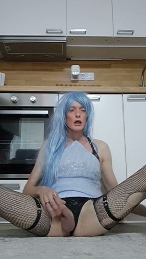 Sub-slut