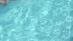 amateur guy exposing his smooth butt in the pool