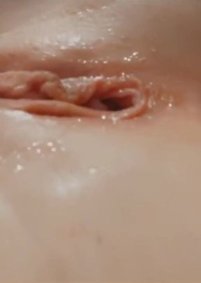 Stretching my ass and preaparing for real anal