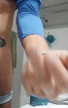 Cumshot with countdown