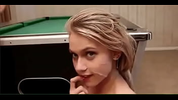 Rubia hermosisima recibe cumshot (alguien conoce su nombre?)