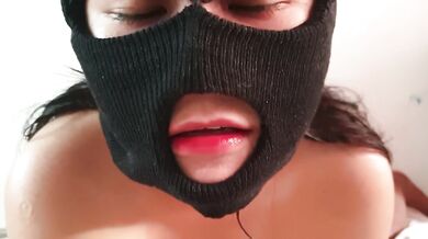 SEXY PINAY KINANTOT NG BESTFRIEND. NILARO MUNA DEDE BAGO KINANTOT