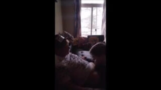 Bareback, bitch – ragazzi bianchi amatoriali che ingoiano cazzi dopo essere stati scopati analmente