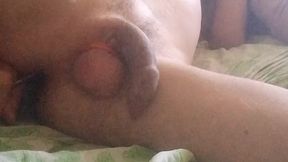 like a milking cow, spreading legs, i squirt on the couch because of a strong ass fucking