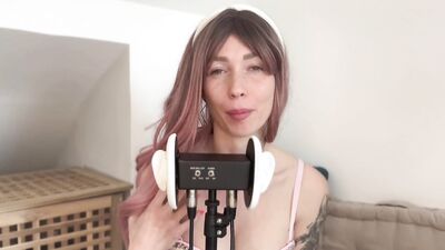 Vends-ta-culotte - sexy ASMR: intimate confessions of a beautiful French woman