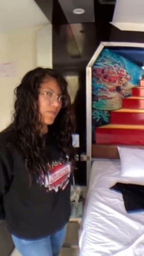 I fucked a stranger, his talent for talking left me impressed and I agreed to fuck him, I loved it   Clip 1