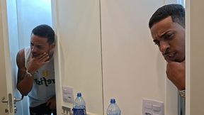 cunhada me chamando para o banho enquanto meu irmao saiu para ir ao mercado