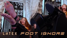 Latex Foot Ignore: POV Sexy Sole Foot Teasing with High Arches and Toe Flexing - Princess Onyx Kim (HD MP4 1080p)