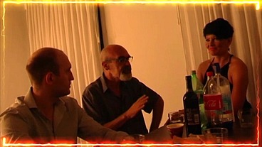LA ESPOSA NINFOMANA ,DEL SINDICALISTA SE LOS COJE A TODOS , PARO DE TODO TIPO SE BANCA LA PUTA