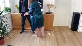 Mom-in-law's juicy pussy&#x1F32E;&#xFE0F; calls me repeatedly