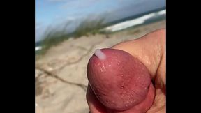 Huge Cumshot On Florida Beach