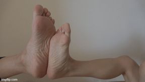 marks on the feet