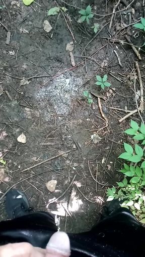 Outdoor Piss Compilation Vol. 1