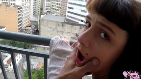 levei porra no cuzinho depois do cafe da manha na sacada