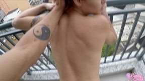 levei porra no cuzinho depois do cafe da manha na sacada