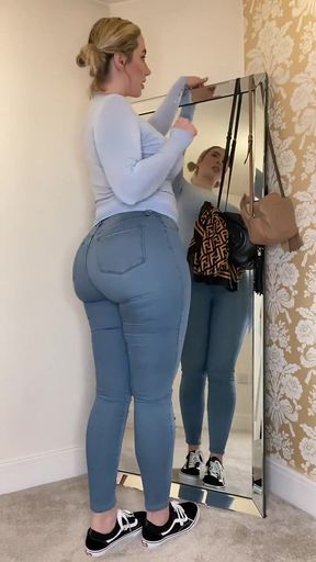 Watch Me Tease You with My Big Ass in These Tight Jeans