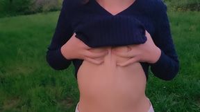 Flash Boobs outdoor gona wrong