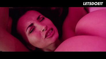 Beautiful Romanian Alyssia Kent Awaits Her Lesbian Lover Selvaggia - A GIRL KNOWS