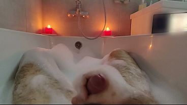Candlelight &amp_ Foam &mdash_ A Private Solo Night