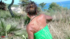Naomi Lionness: Hot Ebony Naomi Lionness Getting Naked