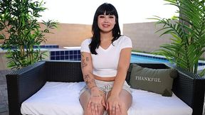 Shy PAWG Decides To Have Sex With A Stranger - Beca Barbie