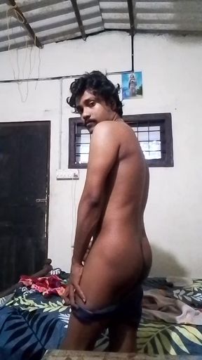 Young guy fap in room underwear by putting