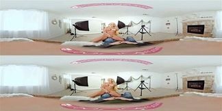 VR BANGERS Busty Blonde Kenzie Taylor Finger herself To Orgasm Porn