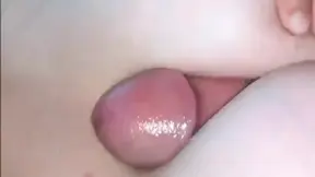 Mature broad receives enthusiastic fellatio&#x1F61C;, semen flooding cleavage.