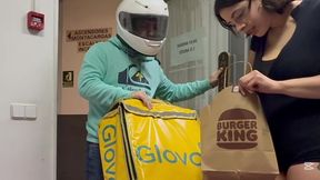 a lulita star no le llevan la salsa el delivery, imagina que salsa improvisa
