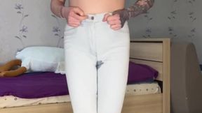 Desperation peeing in my blue jeans