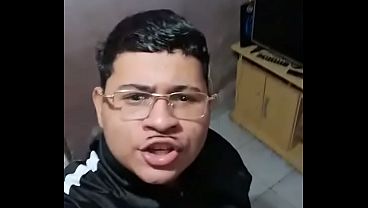 Novinho safado aprende a fazer NEIN