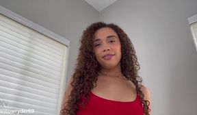 willow ryder oiled up