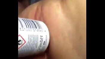 I shove a deodorant bottle in my tight pussy and it hurts so good - Joyliii